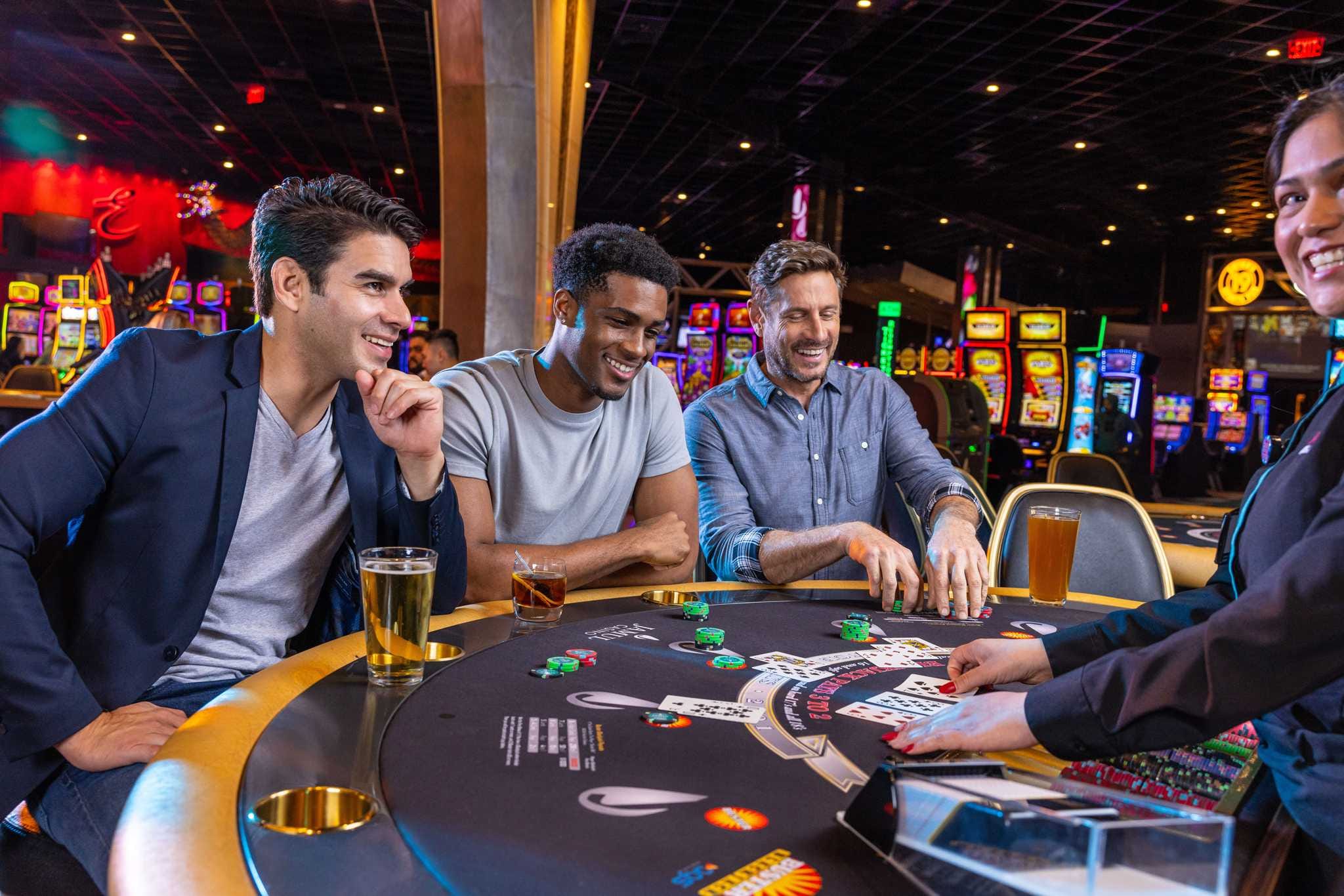 Warum immer mehr Online-Casinos mit anpassbaren Spielen experimentieren