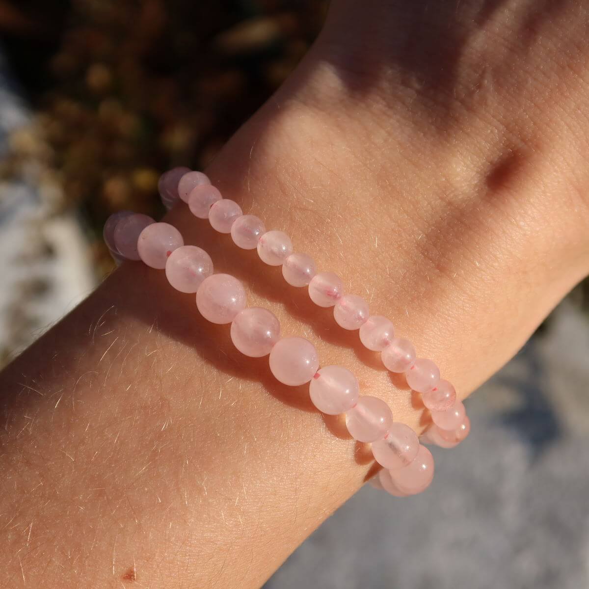 Rosenquarz Armband kaufen bei CrystalScents – Sanfte Energie trifft stilvolles Design
