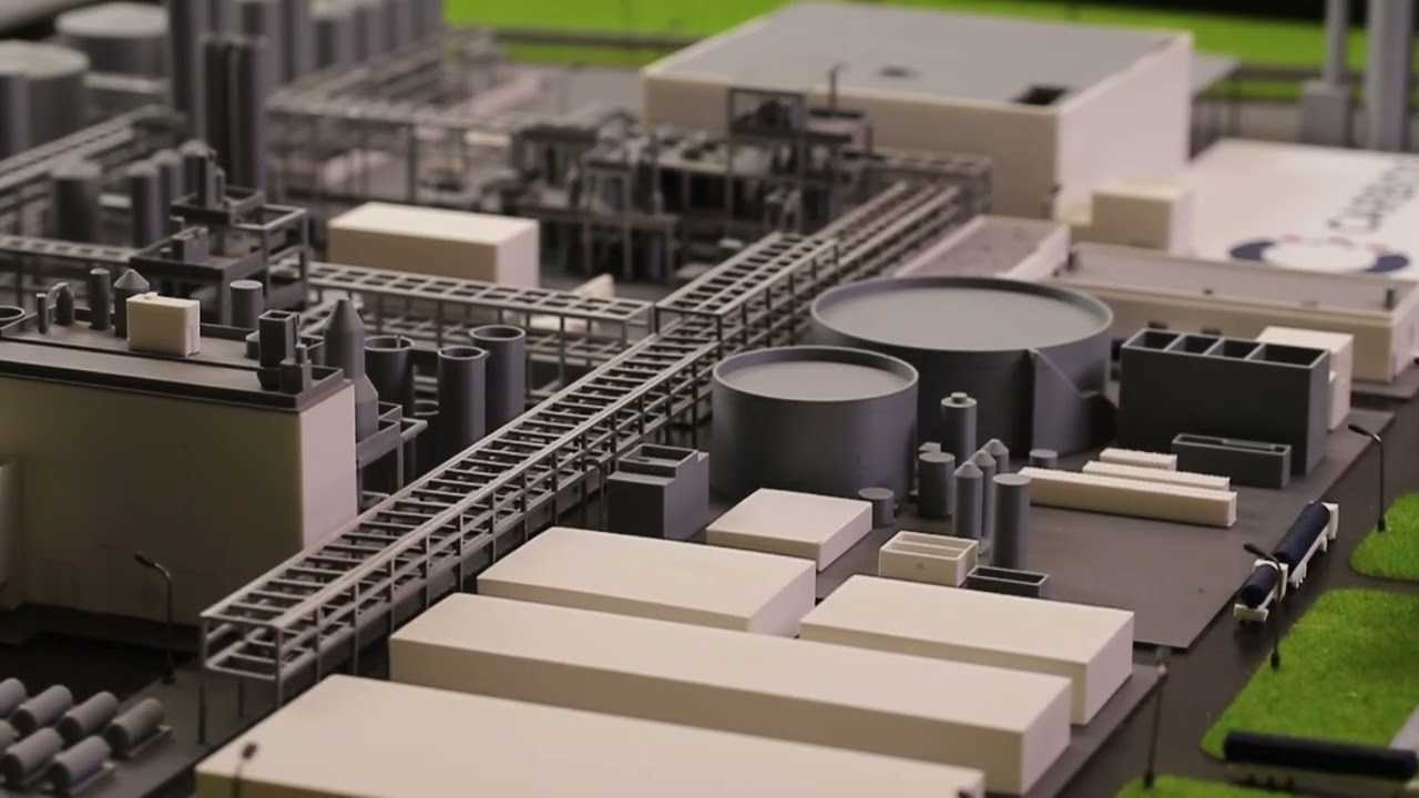 Industriemodell in Farbe oder Weiß: Detailtreue trifft auf Vielseitigkeit