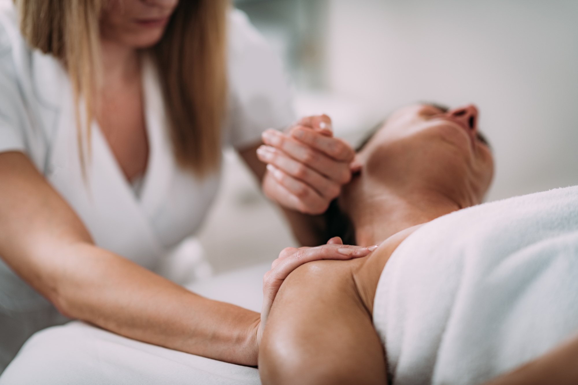 Phytotherapie als natürliche Ergänzung zu Osteopathie und Fasten